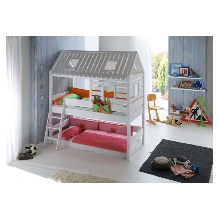 Hochbett mit Haus