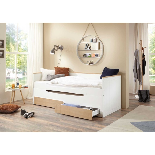 Doppelbett mit Schubladen