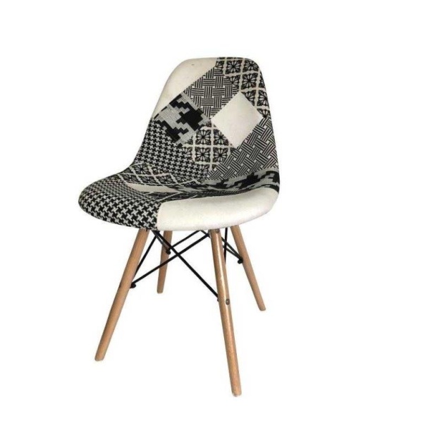 Stuhl im nordischen Patchwork-Design 