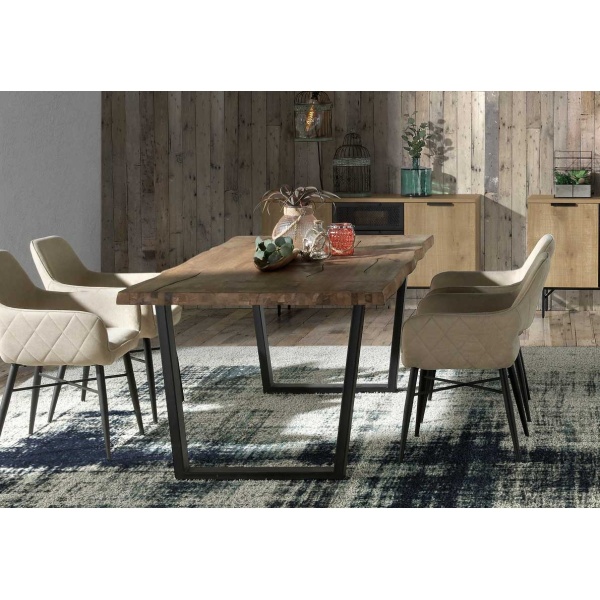 Esstisch Im Industriellen Stil