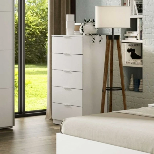 Große Weiße Kommode