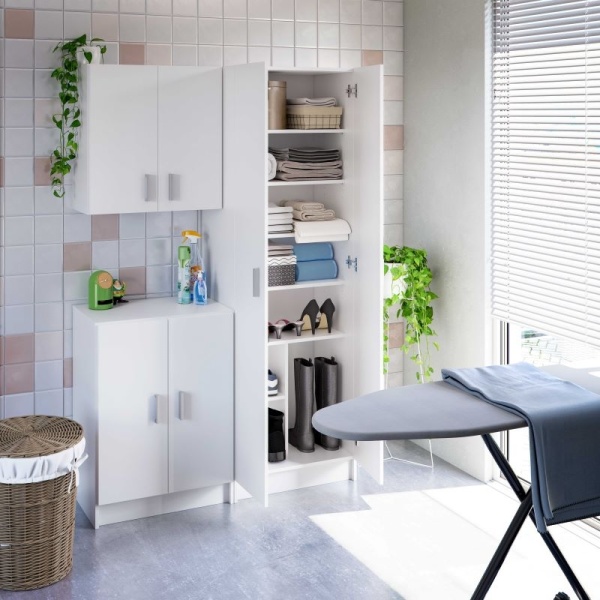 Multifunktionaler Hängeschrank