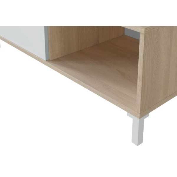 Tisch Wirtschaftszentrum