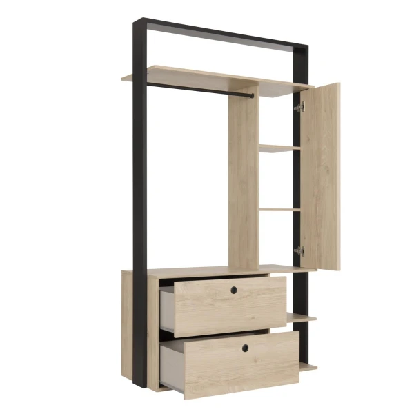 Offener Umkleideraum mit Spiegel