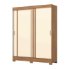 Jugendlicher Kleiderschrank