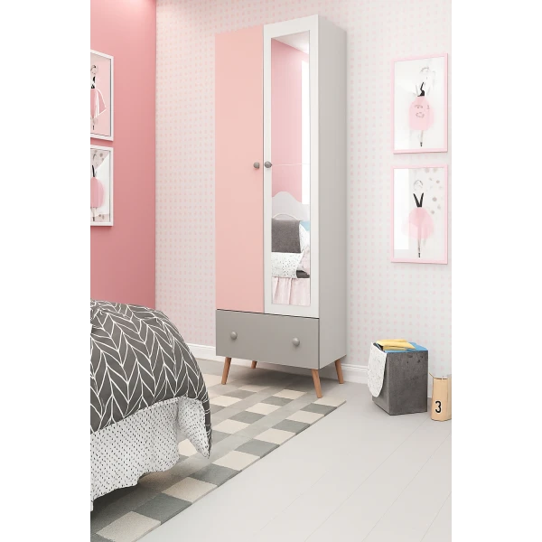 Buntes Kinderschrank